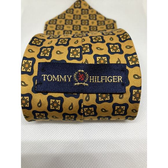 Tommy Hilfiger Tie Yellow Geometric Pattern Two Tone Design - Picture 4 of 7